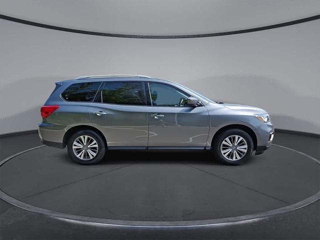used 2020 Nissan Pathfinder car, priced at $17,500