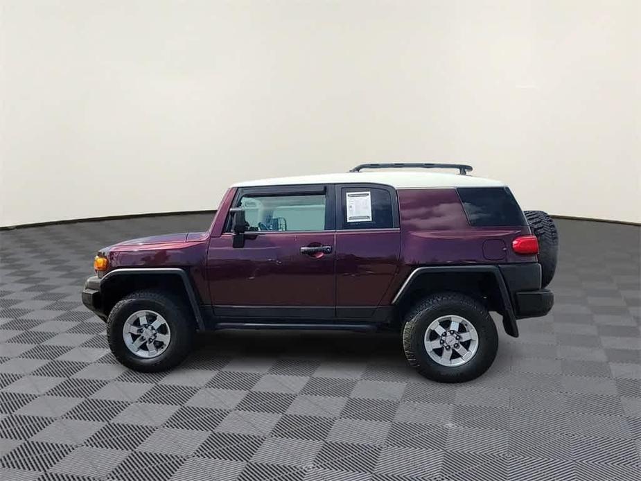 used 2007 Toyota FJ Cruiser car, priced at $15,620