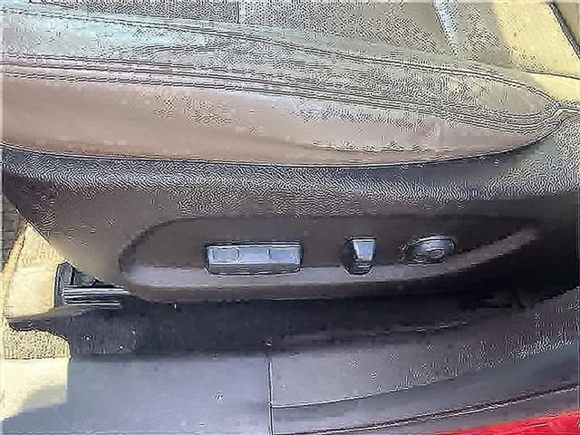 used 2014 Hyundai Santa Fe car, priced at $7,654