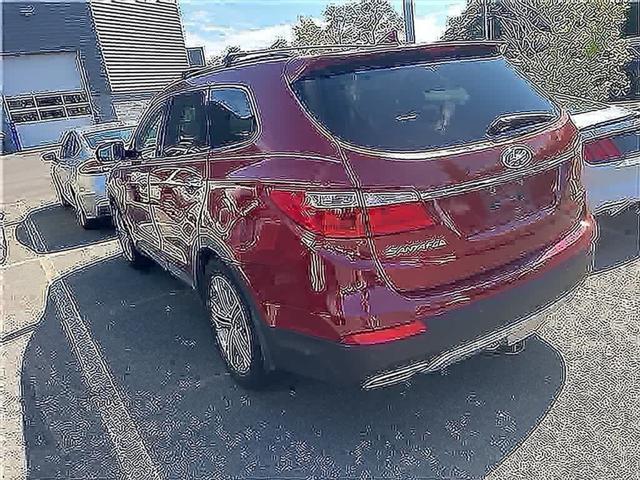 used 2014 Hyundai Santa Fe car, priced at $7,654