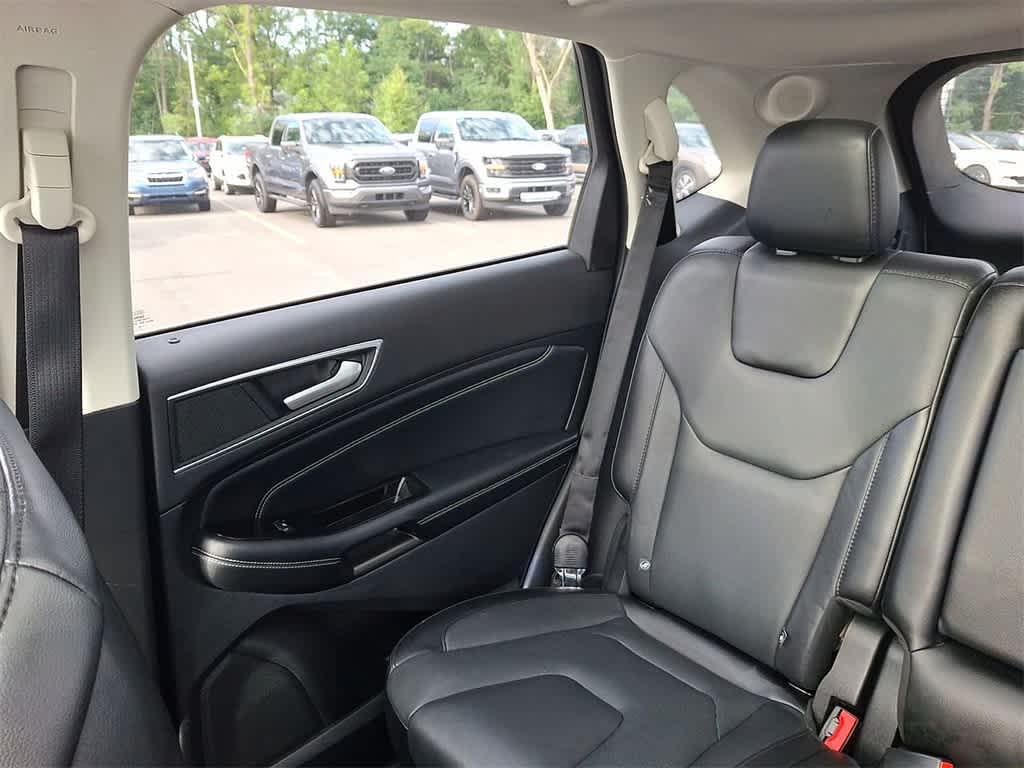 used 2016 Ford Edge car, priced at $12,998