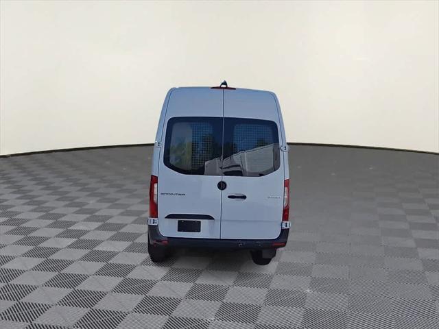 used 2021 Mercedes-Benz Sprinter 2500 car, priced at $25,000