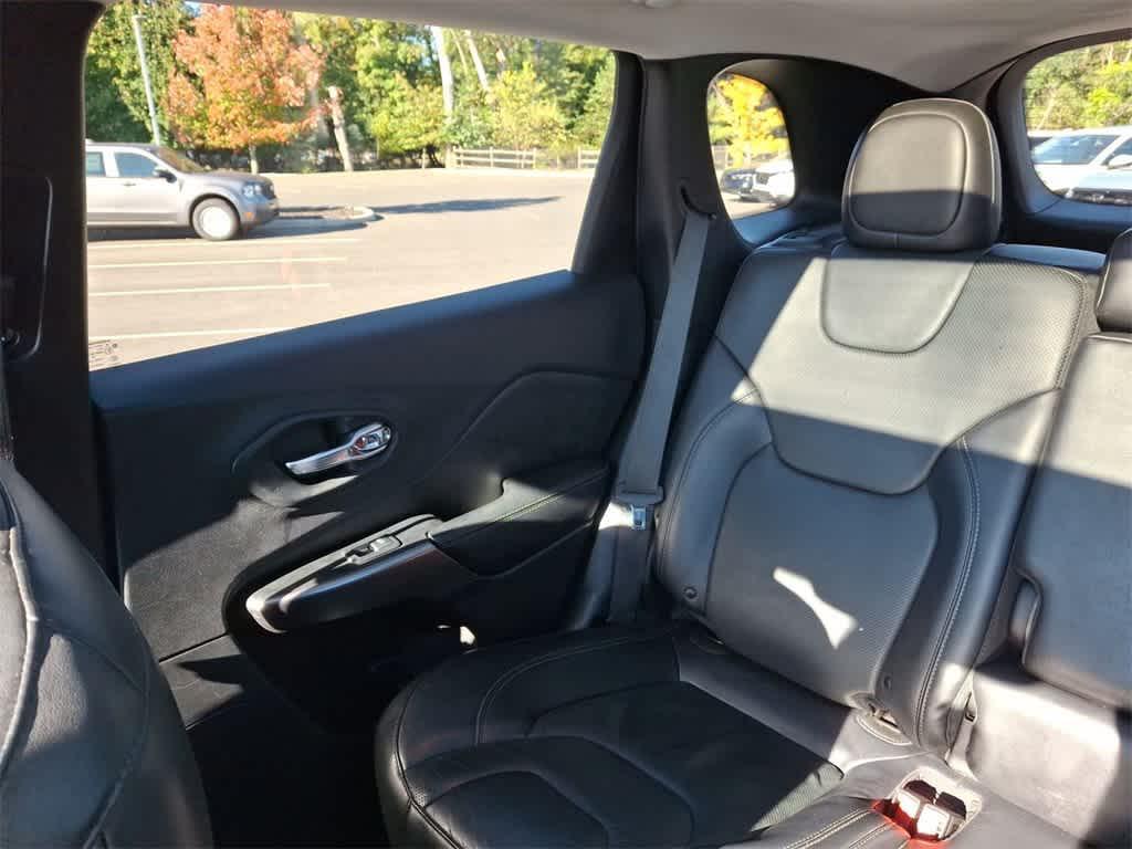 used 2019 Jeep Cherokee car, priced at $17,888