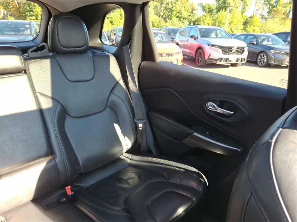 used 2019 Jeep Cherokee car, priced at $17,888