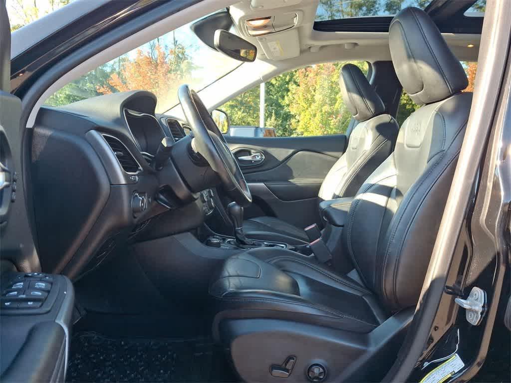 used 2019 Jeep Cherokee car, priced at $17,888