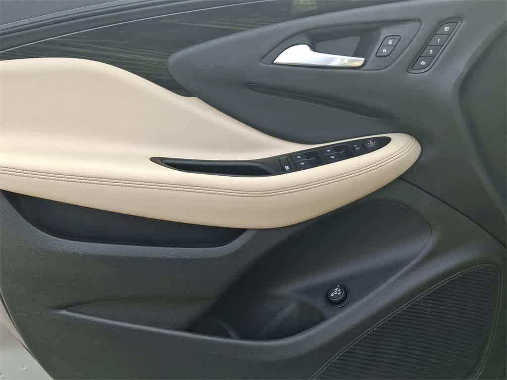 used 2019 Buick Envision car, priced at $15,500