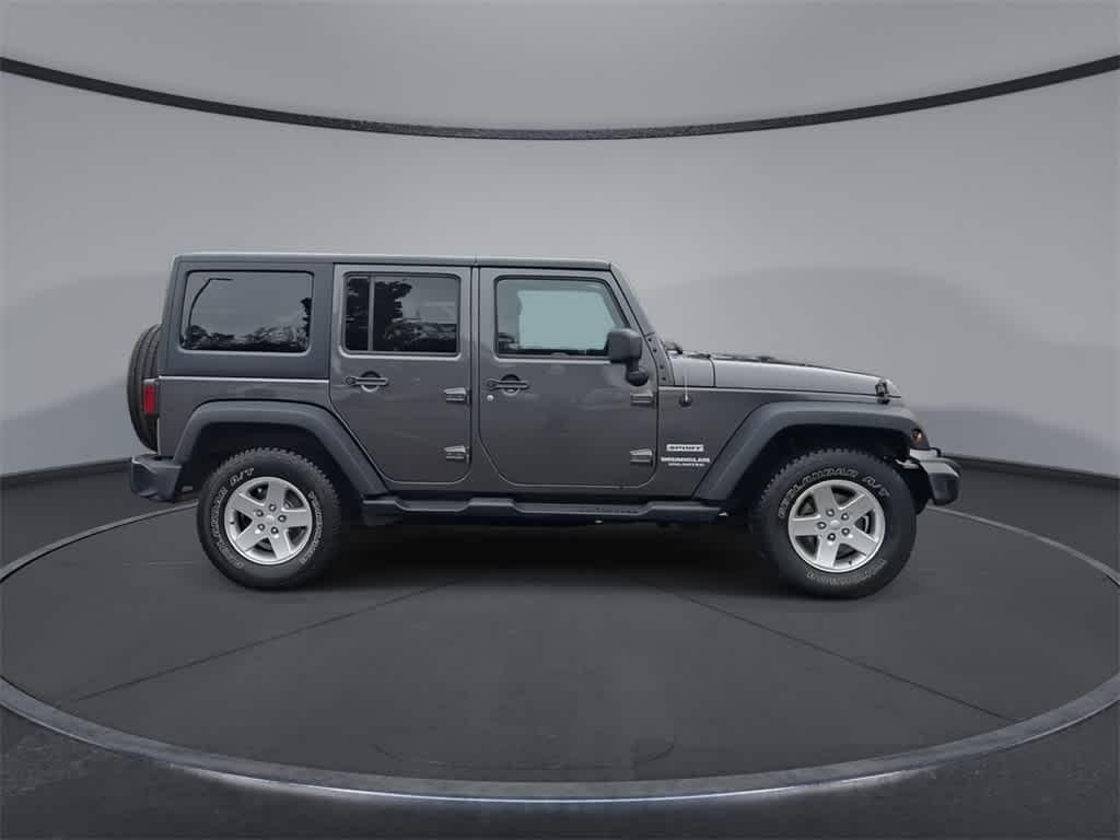 used 2014 Jeep Wrangler Unlimited car, priced at $15,567