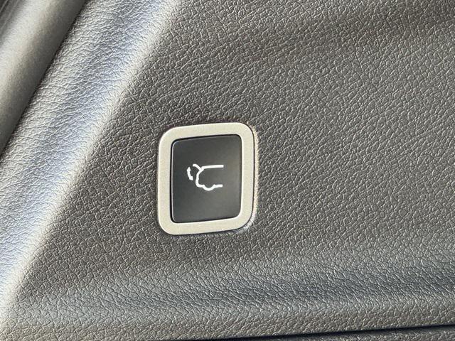 new 2026 Chrysler Pacifica car, priced at $45,775