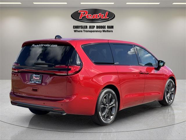 new 2026 Chrysler Pacifica car, priced at $45,775