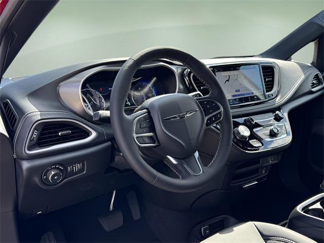 new 2026 Chrysler Pacifica car, priced at $45,775