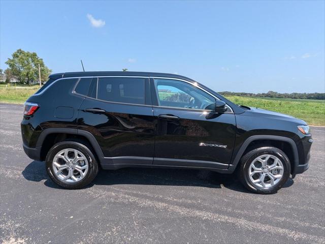 new 2024 Jeep Compass car, priced at $26,361