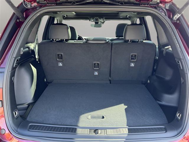 new 2025 Jeep Grand Cherokee car, priced at $46,365