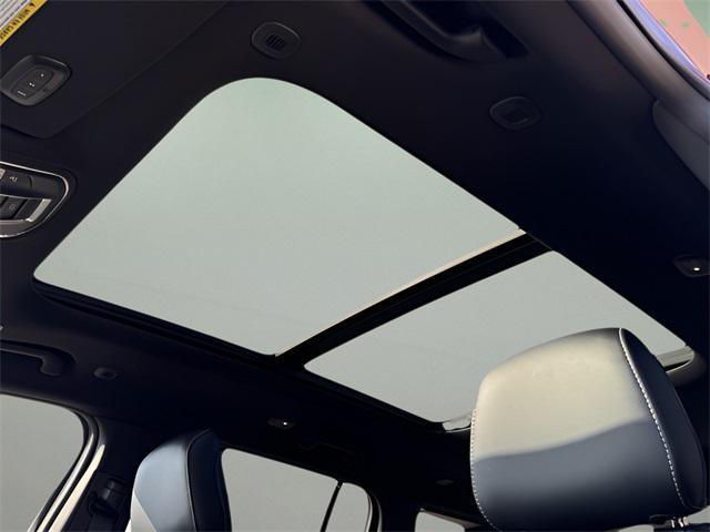 new 2025 Jeep Grand Cherokee car, priced at $46,365