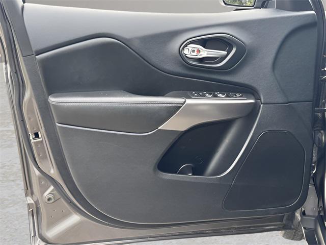 used 2019 Jeep Cherokee car, priced at $13,500
