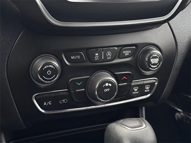 used 2019 Jeep Cherokee car, priced at $13,500