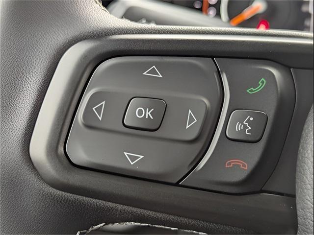 new 2025 Jeep Wrangler car, priced at $41,927