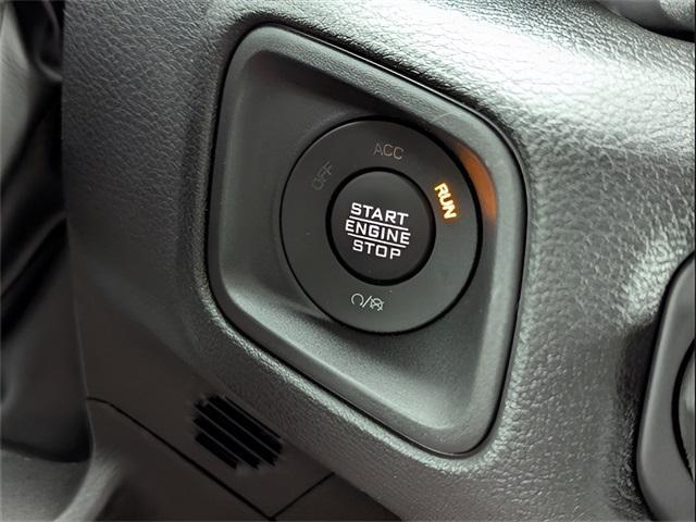 new 2025 Jeep Wrangler car, priced at $41,927