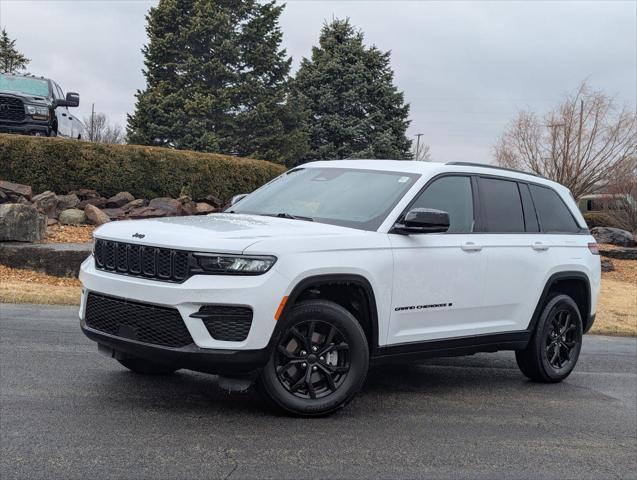 used 2024 Jeep Grand Cherokee car, priced at $37,500