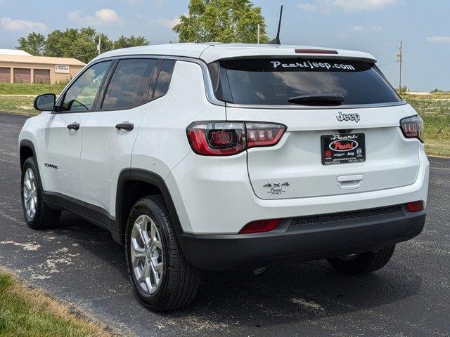 new 2024 Jeep Compass car, priced at $25,081