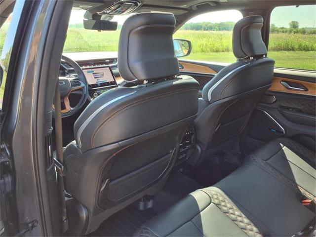 used 2022 Jeep Grand Cherokee car, priced at $43,722