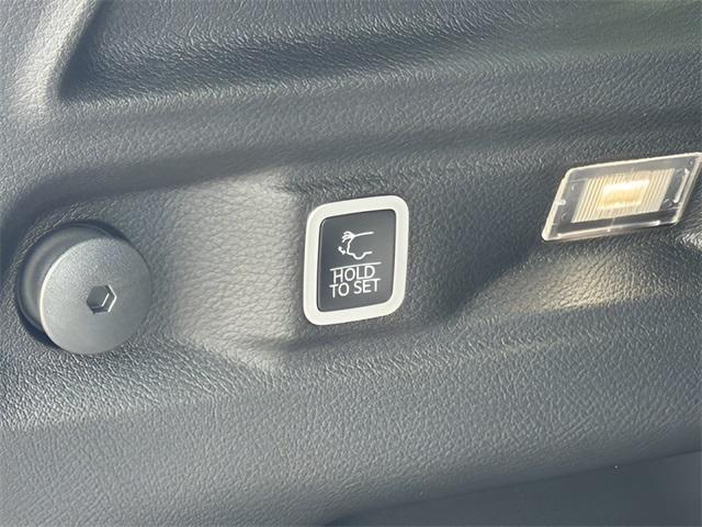 new 2025 Jeep Grand Cherokee L car, priced at $40,597