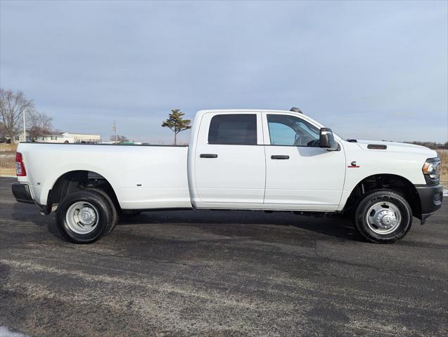 new 2024 Ram 3500 car, priced at $57,562