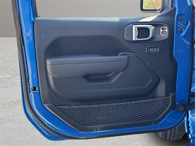 new 2026 Jeep Wrangler car, priced at $47,702