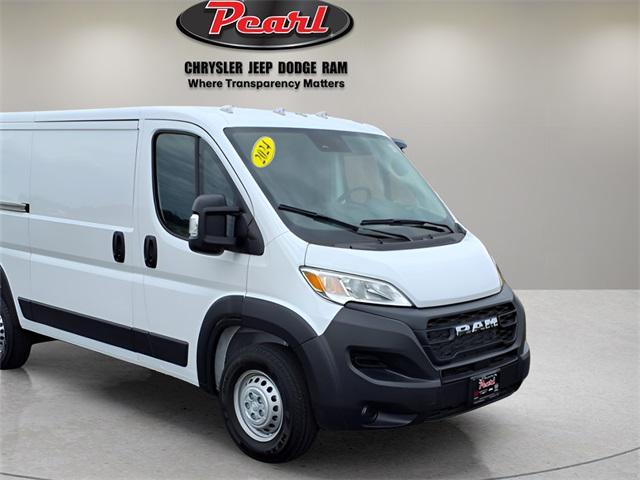 used 2024 Ram ProMaster 2500 car, priced at $37,000