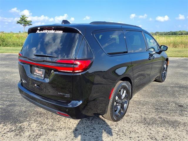 new 2026 Chrysler Pacifica car, priced at $55,424