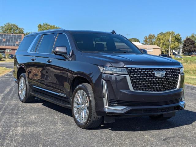 used 2023 Cadillac Escalade ESV car, priced at $75,850