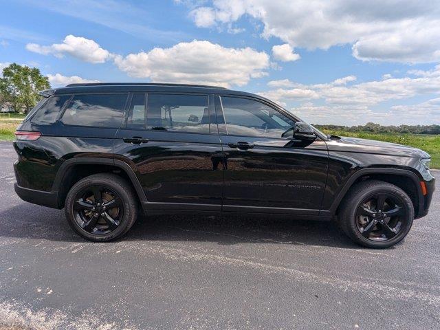 used 2021 Jeep Grand Cherokee L car, priced at $28,000