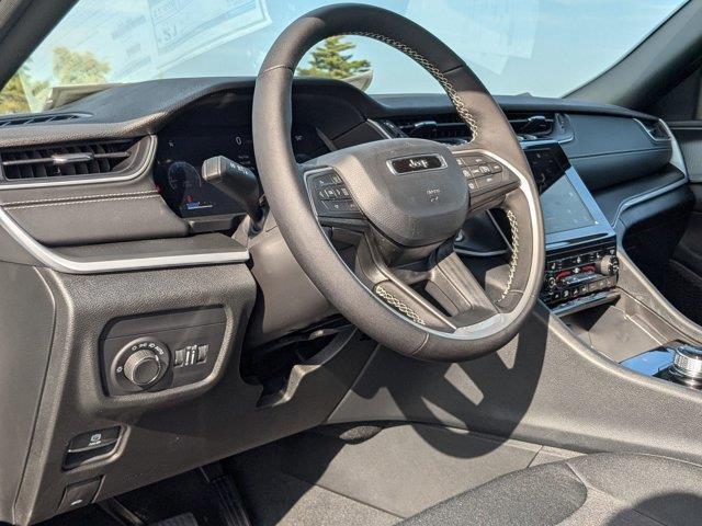 new 2025 Jeep Grand Cherokee L car, priced at $41,008