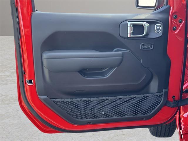 new 2025 Jeep Gladiator car, priced at $45,108