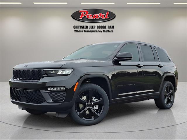 new 2025 Jeep Grand Cherokee car, priced at $45,586