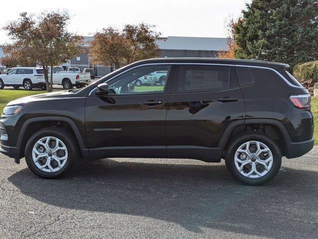 new 2025 Jeep Compass car, priced at $26,916