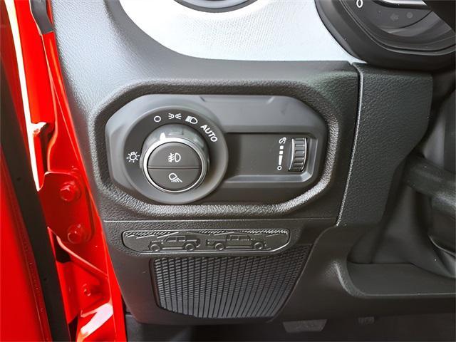 new 2025 Jeep Gladiator car, priced at $47,374