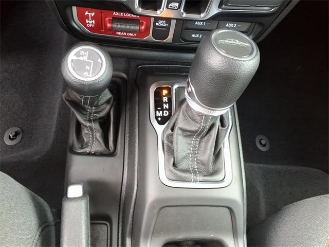 new 2025 Jeep Gladiator car, priced at $47,374