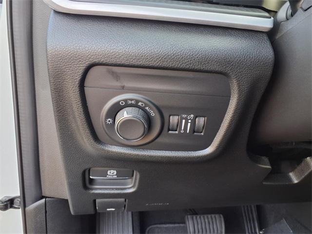 new 2025 Jeep Grand Cherokee car, priced at $39,798