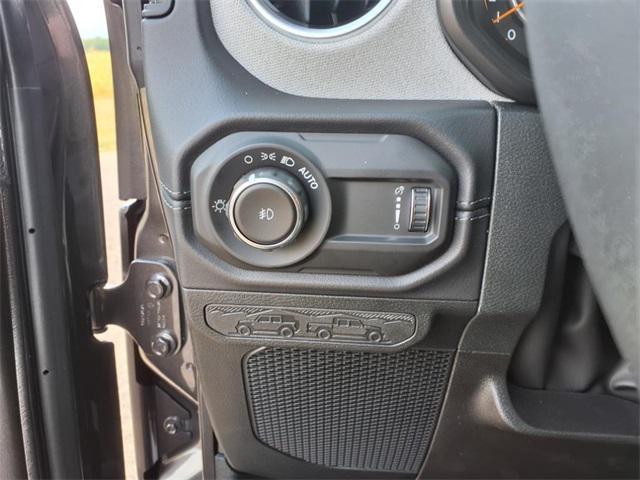new 2025 Jeep Wrangler car, priced at $49,309