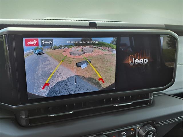 new 2025 Jeep Wrangler car, priced at $48,027