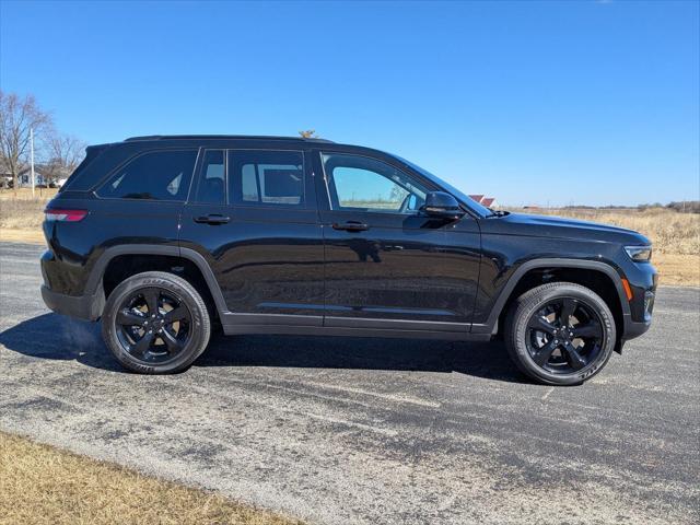 new 2025 Jeep Grand Cherokee car, priced at $42,481