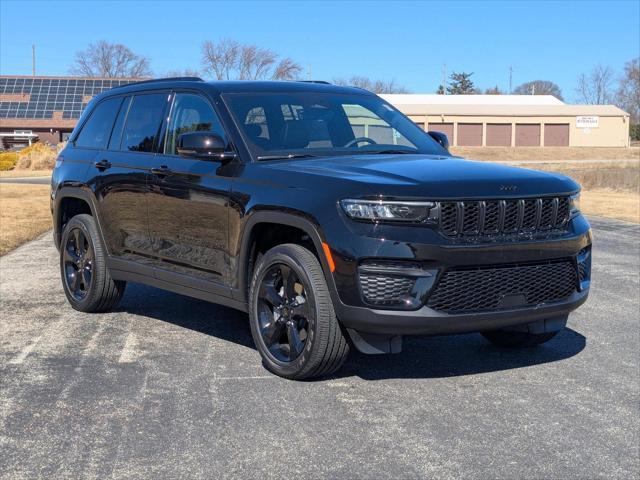 new 2025 Jeep Grand Cherokee car, priced at $42,481