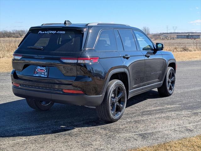 new 2025 Jeep Grand Cherokee car, priced at $42,481