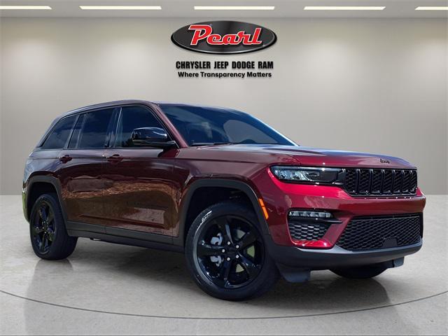 new 2025 Jeep Grand Cherokee car, priced at $42,023