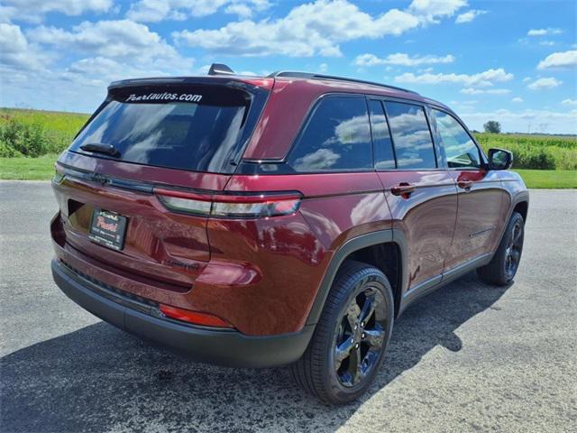 new 2025 Jeep Grand Cherokee car, priced at $44,523