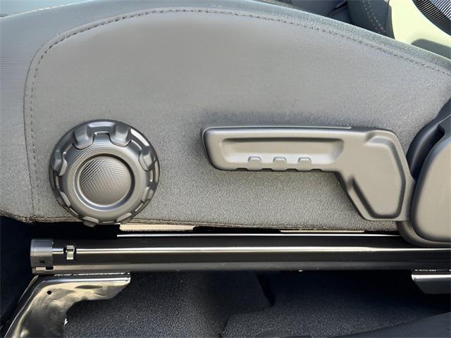 new 2025 Jeep Gladiator car, priced at $45,608