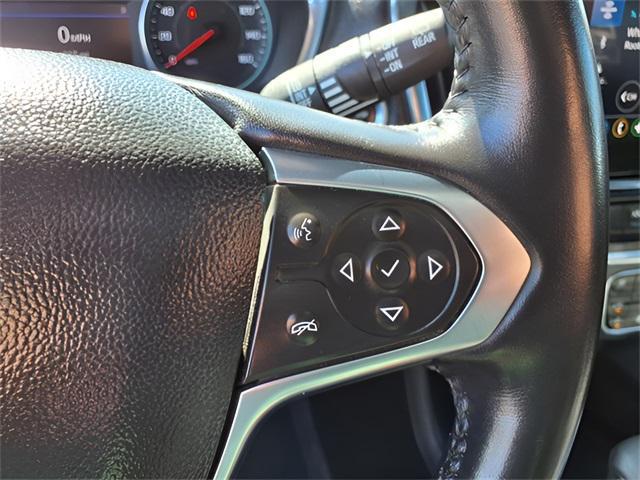 used 2022 Chevrolet Traverse car, priced at $25,998