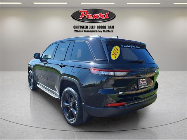 used 2024 Jeep Grand Cherokee car, priced at $33,629