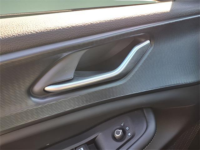 used 2024 Jeep Grand Cherokee car, priced at $33,629