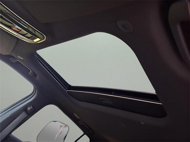 used 2024 Jeep Grand Cherokee car, priced at $33,629